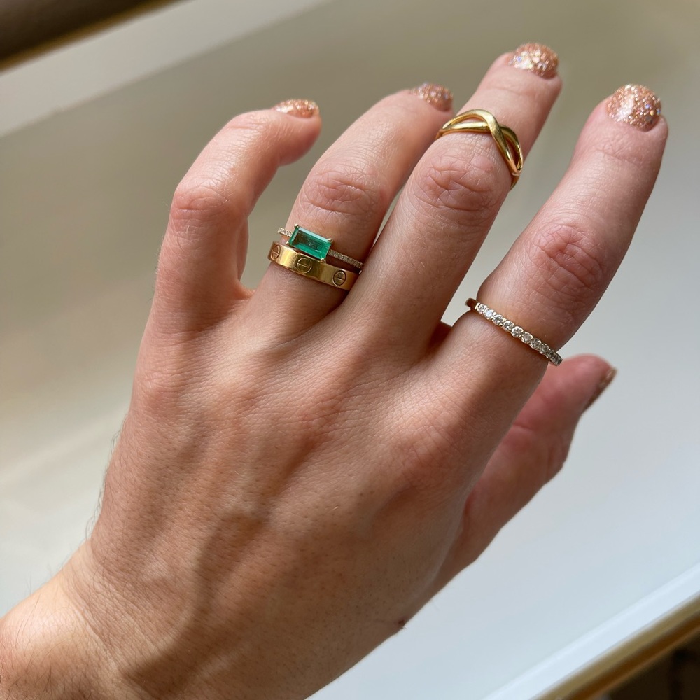Yellow gold emerald diamond ring Sz 6.5